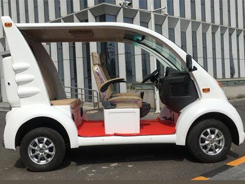 無人駕駛新能源汽車教學(xué)平臺(tái)(圖1) 無人駕駛新能源汽車教學(xué)平臺(tái)